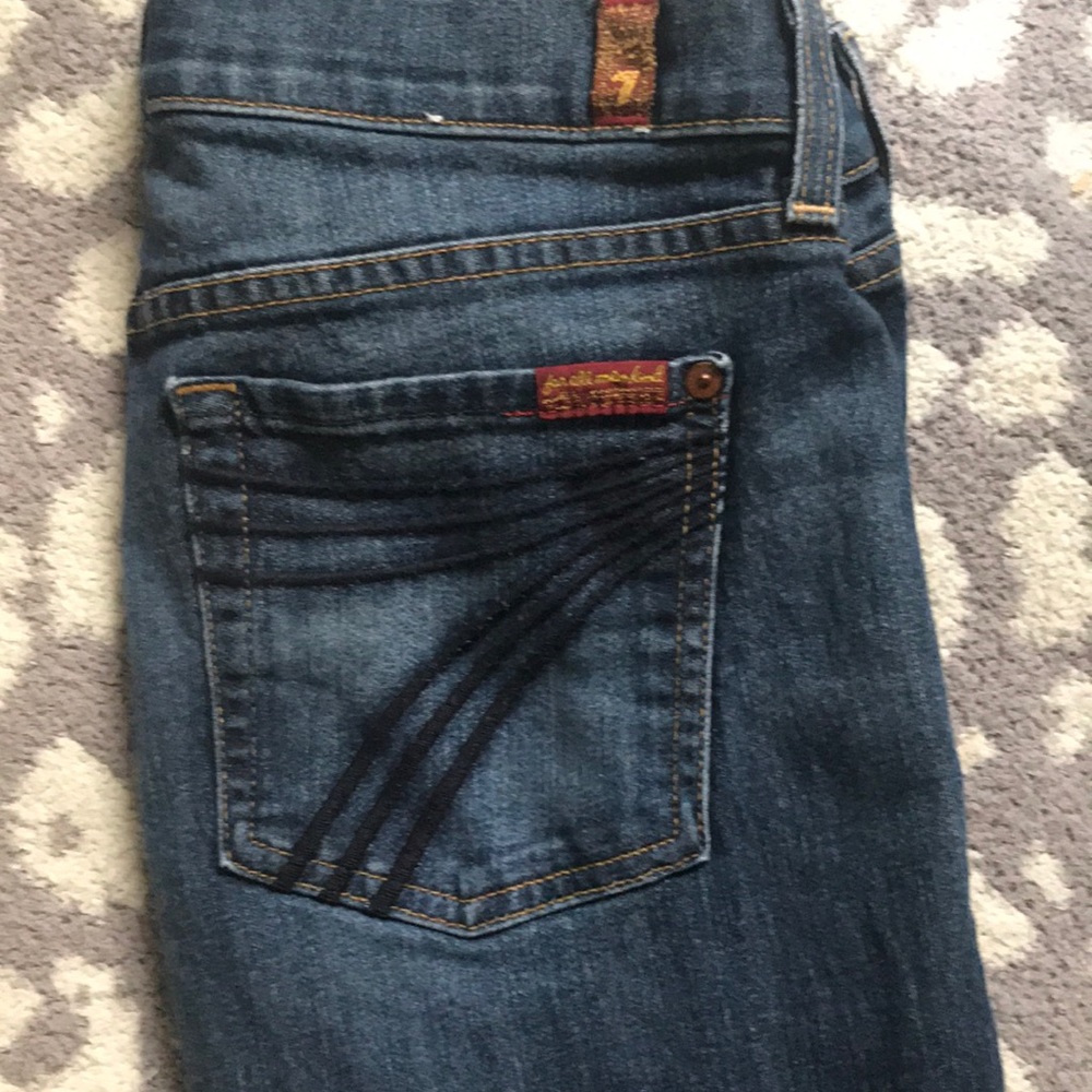 lankind jeans dojo super cute no damage at all in great condition